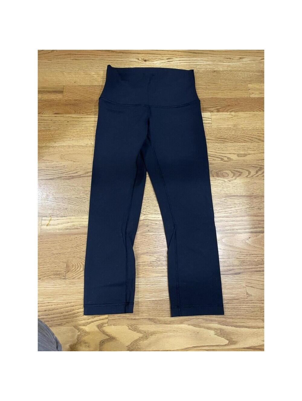 Women’s Lululemon Size 6 Black Compression Leggings